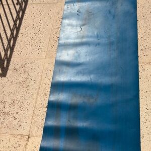Lululemon Marbled Blue Yoga Mat